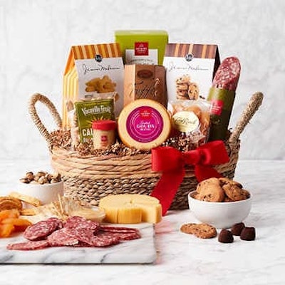 Hickory Farms Savory & Sweet Snacker Gift Basket mothers day gift