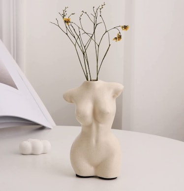 Fatty Bee Body Vase 
