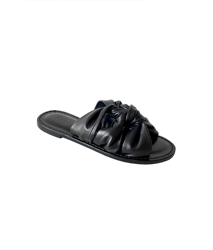 Amanu Style 20 minimalist sandal for spring summer 2022