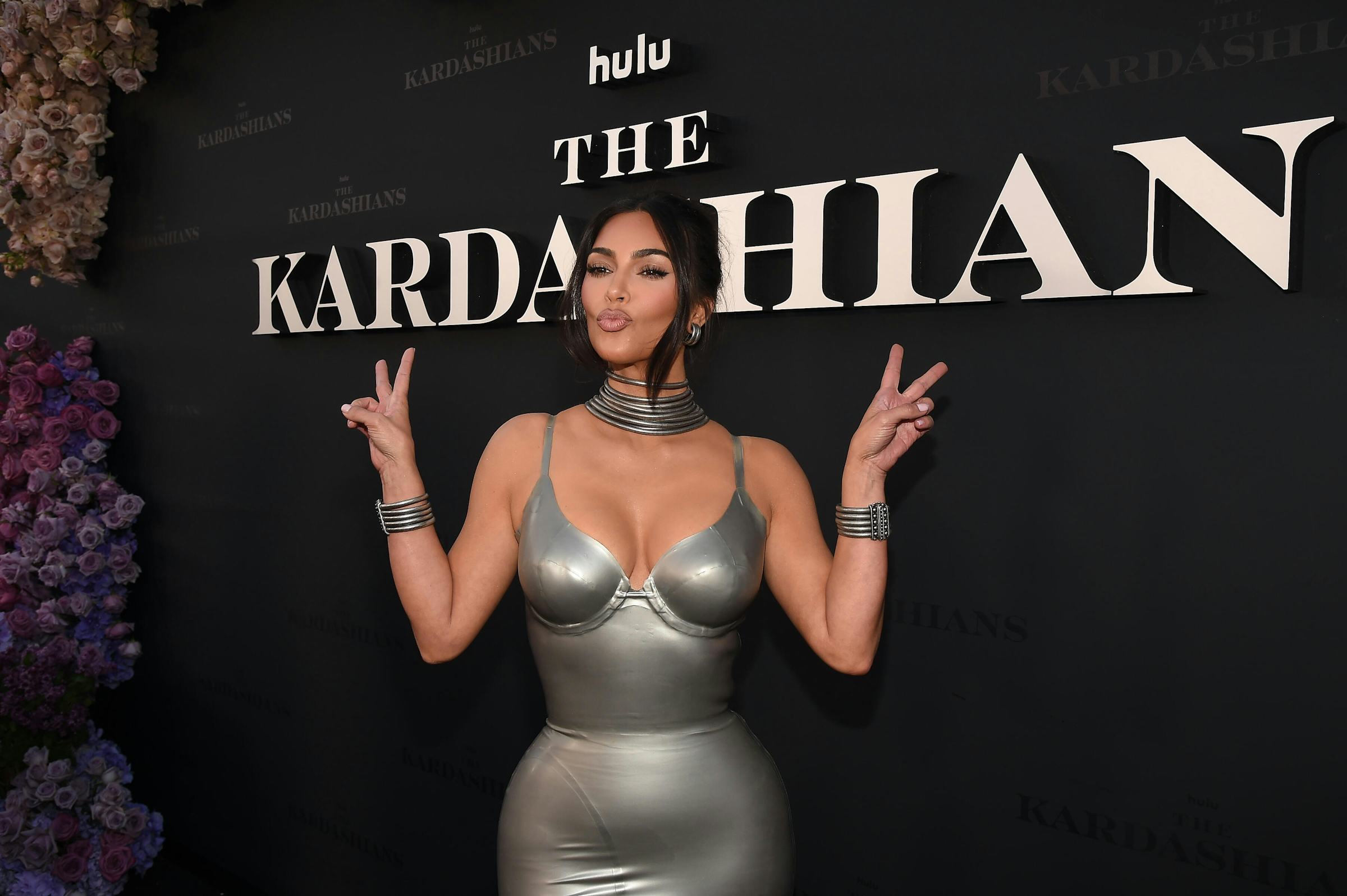 Kardashian Sex Tape Drama: Kanye'S Shocking Move - 3pccvpp
