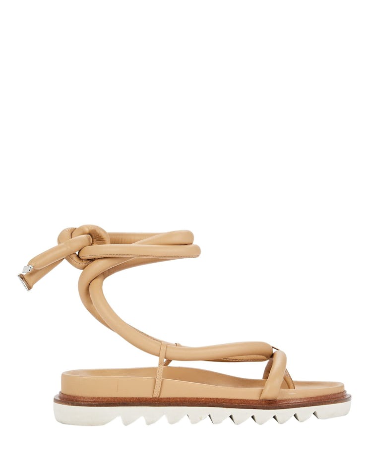 Studio Amelia minimalist sandals spring summer 2022