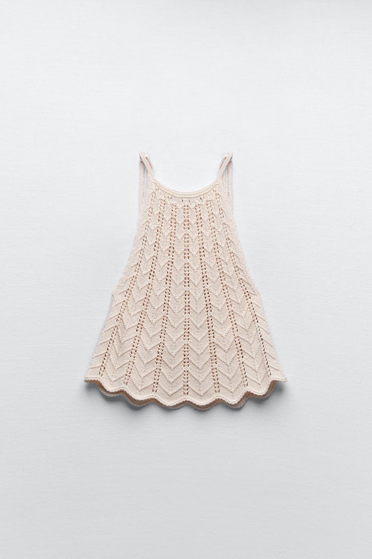 2022 vacation trends crochet tank top