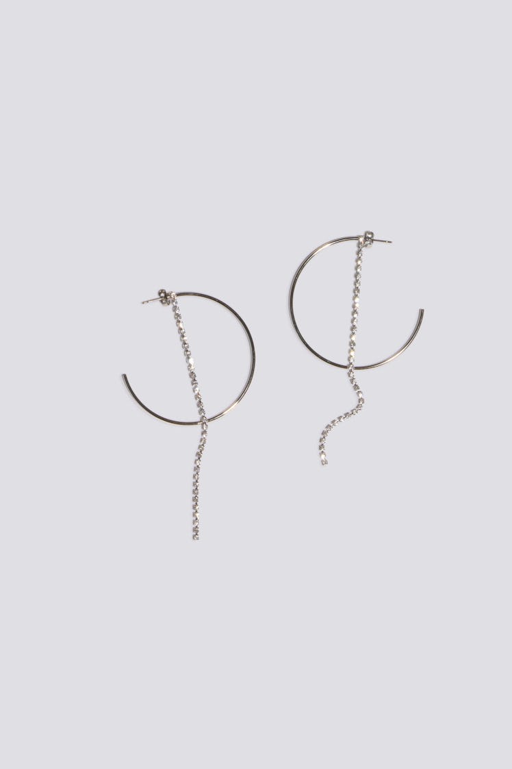 Justine Clenquet diamond hoop earrings to wear with platform sandals.