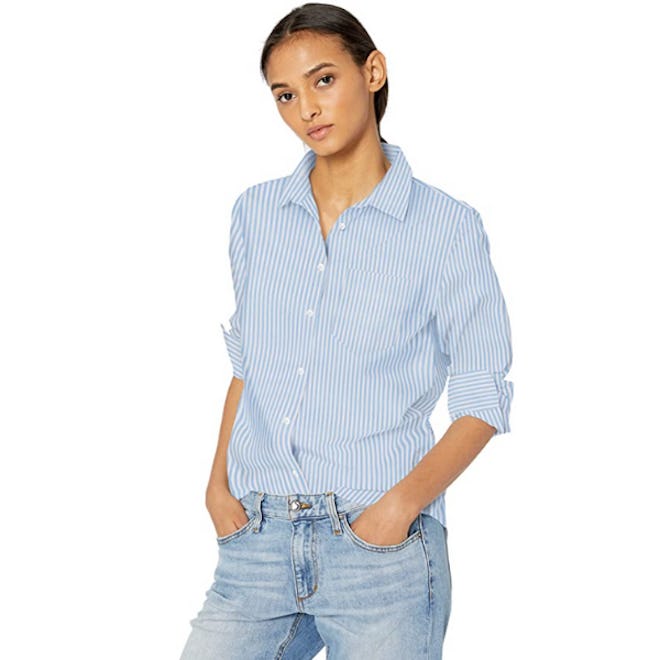 Amazon Essentials Classic-Fit Button Down Poplin Shirt