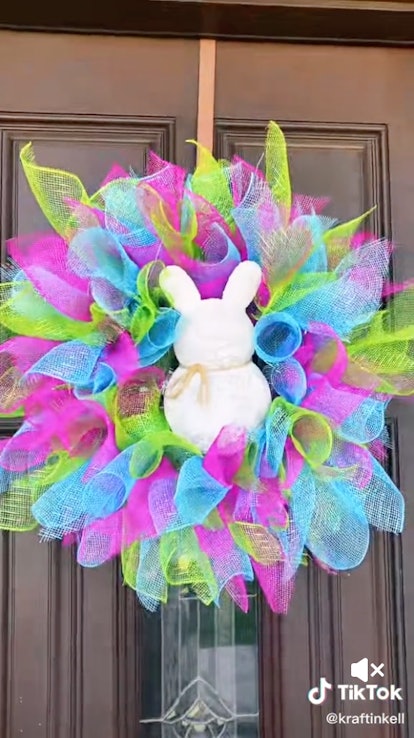 Some Easter wreaths can add some spring decor touches to your home.