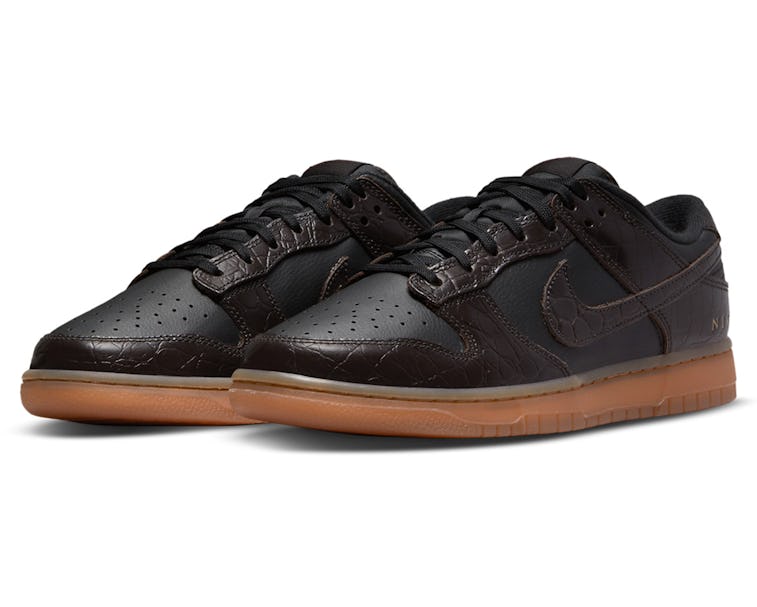 Nike crocodile sales