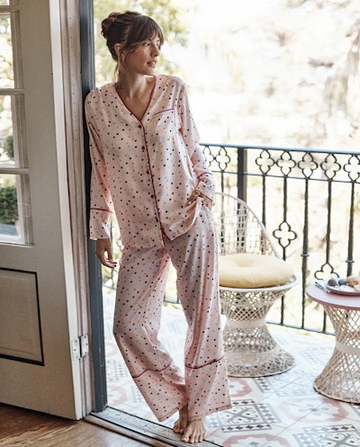 Best mother's day gifts; silky pajama set