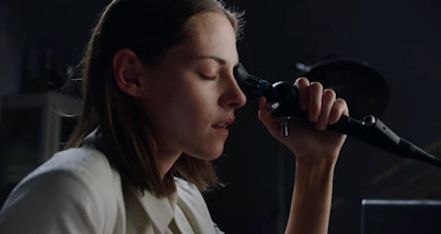 Kristen Stewart Is A Body Horror Investigator In Crimes of the Future Trailer