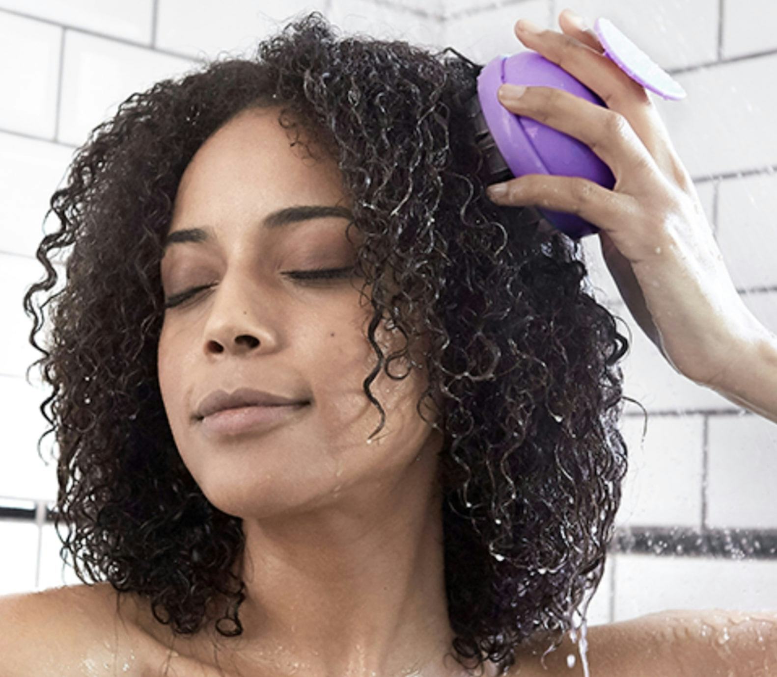 Vitagoods Vibrating Scalp Massaging Brush