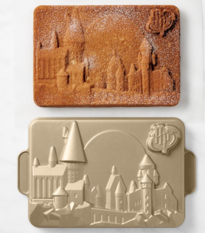 Hogwarts Cake Mold is a great Harry Potter-themed Mother's Day gift idea