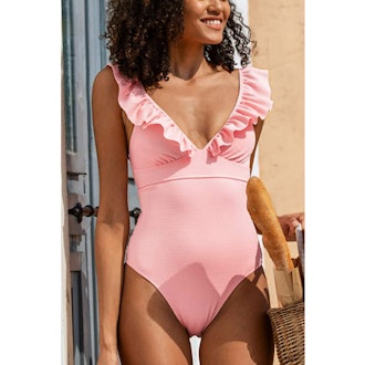 CUPSHE V-Neck Ruffled One-Piece Swimsuit