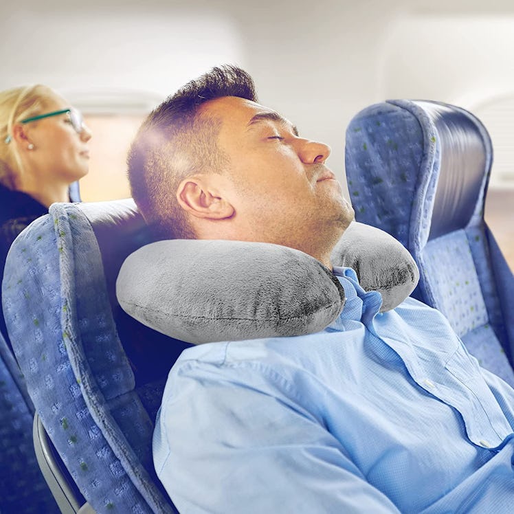 Crafty World Travel Neck Pillow 