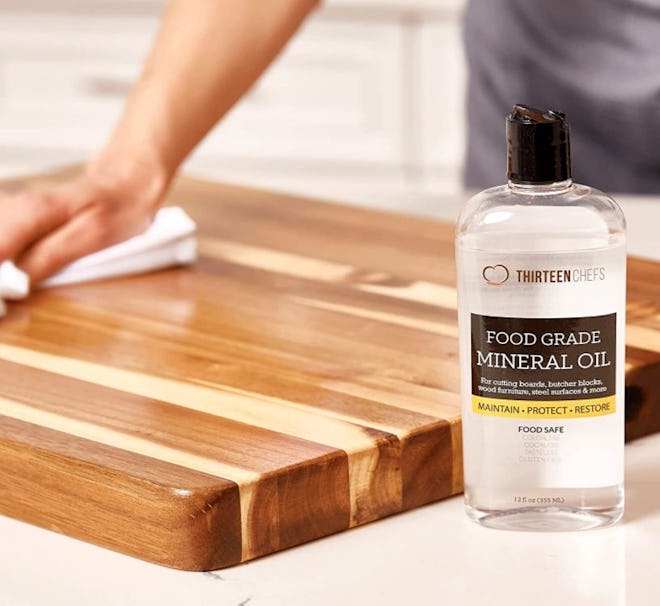 Thirteen Chefs Food Grade Mineral Oil