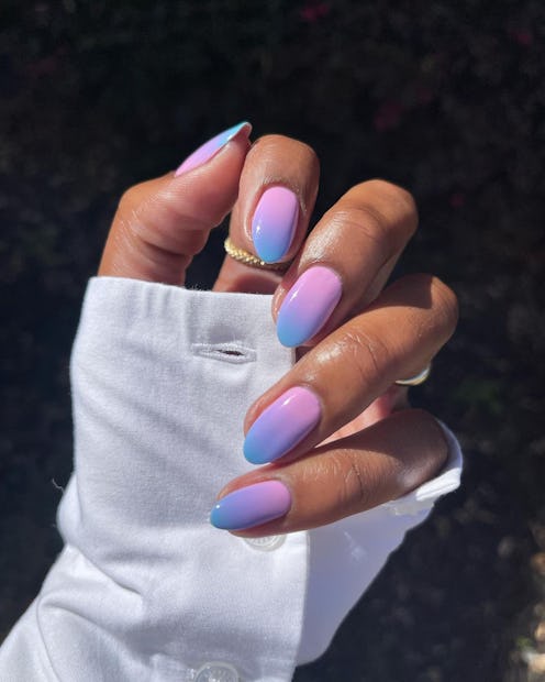 17 summer ombre nail ideas to try for a gorgeous and colorful mani.