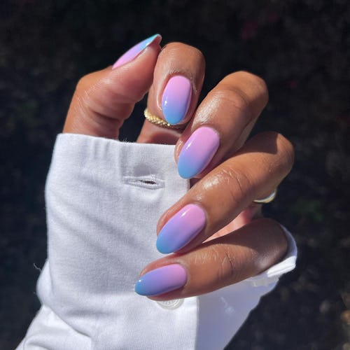 17 summer ombre nail ideas to try for a gorgeous and colorful mani.