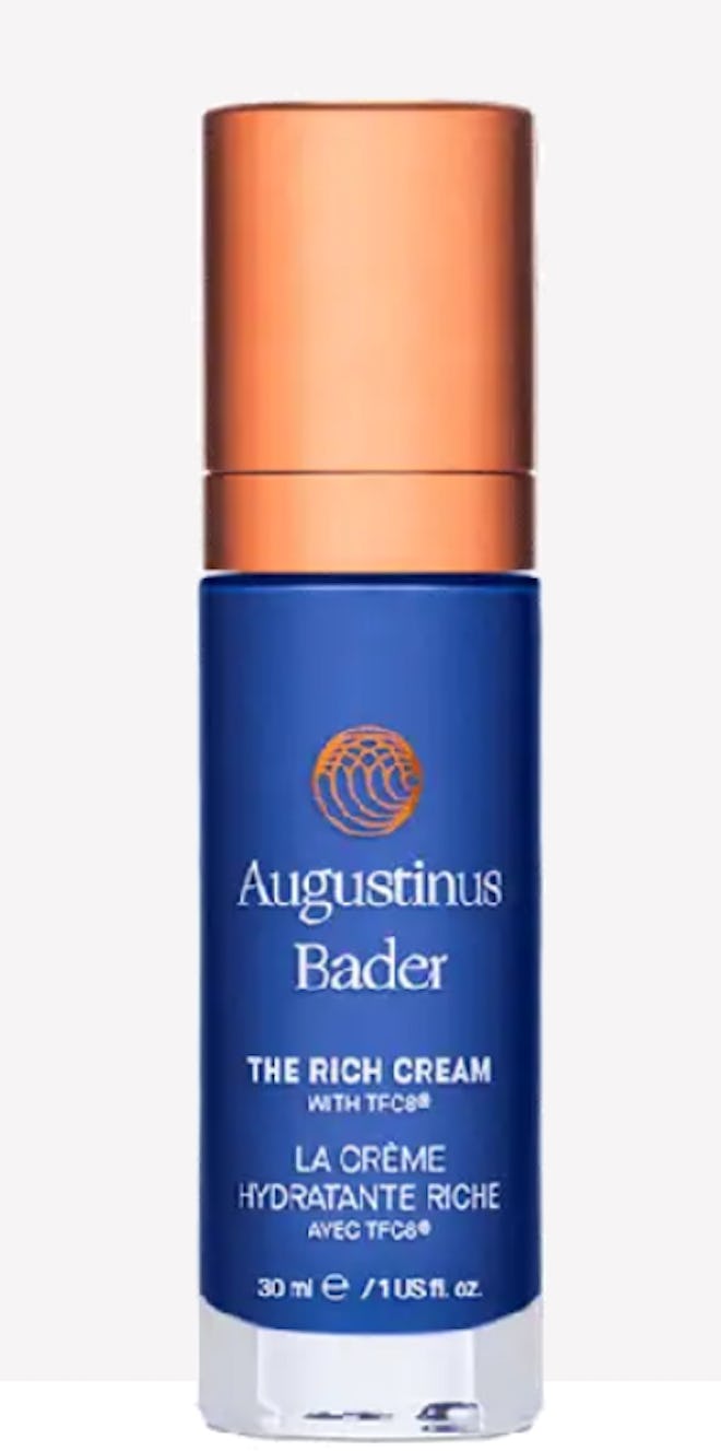 Augustinus Bader The Face Oil can protect nails and hands