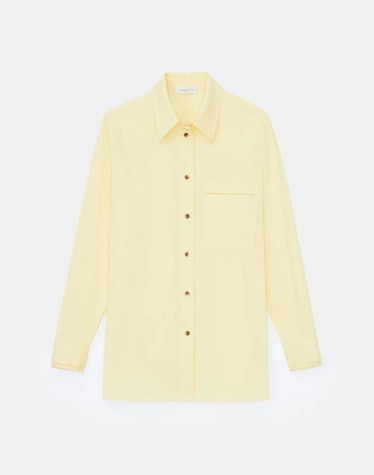 Julia Roberts' Lafayette 148 New York yellow button-down shirt from 'Gaslit' promo tour.