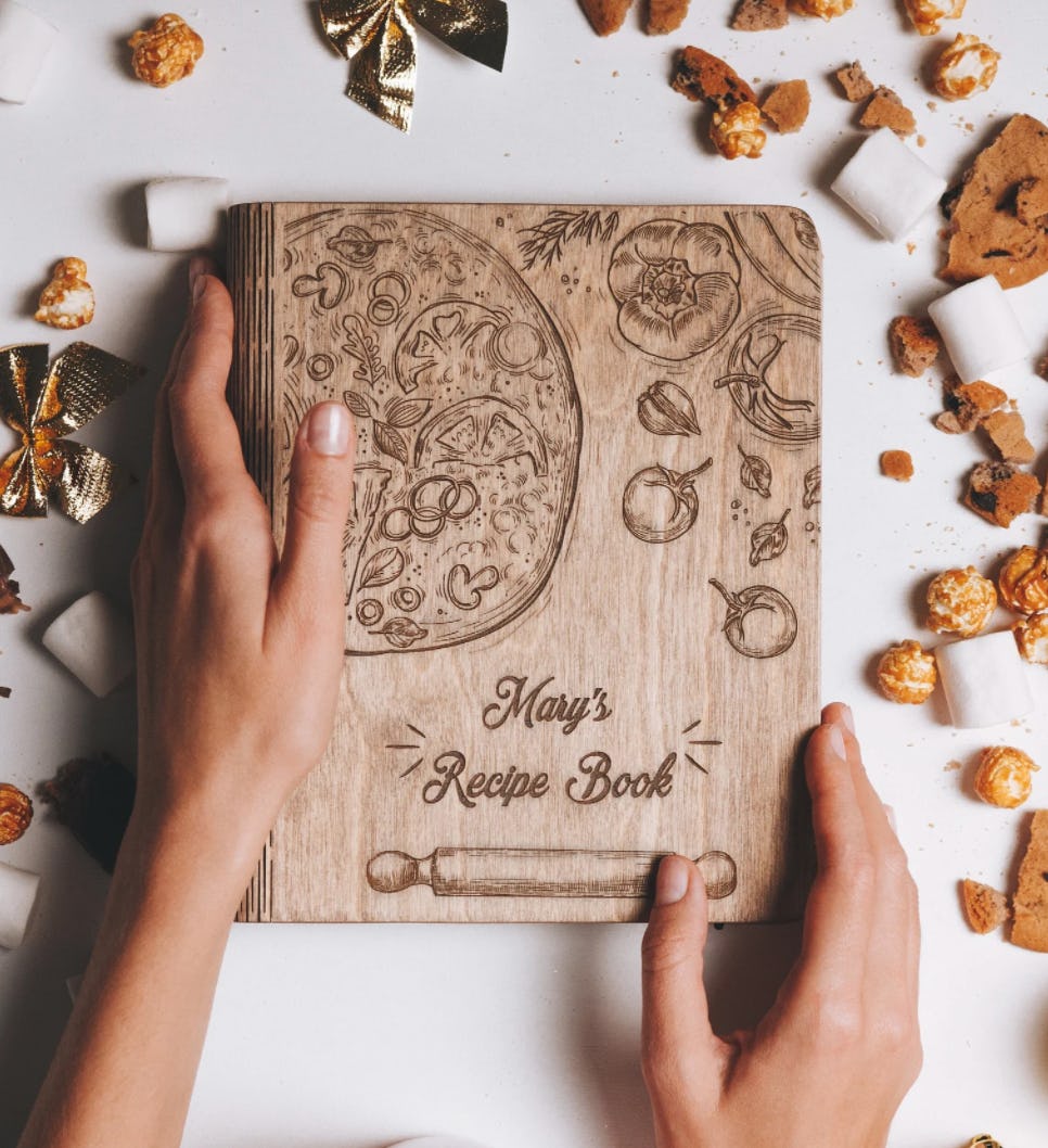 Etsy shop @EnjoyTheWood custom recipe book cover with blank pages