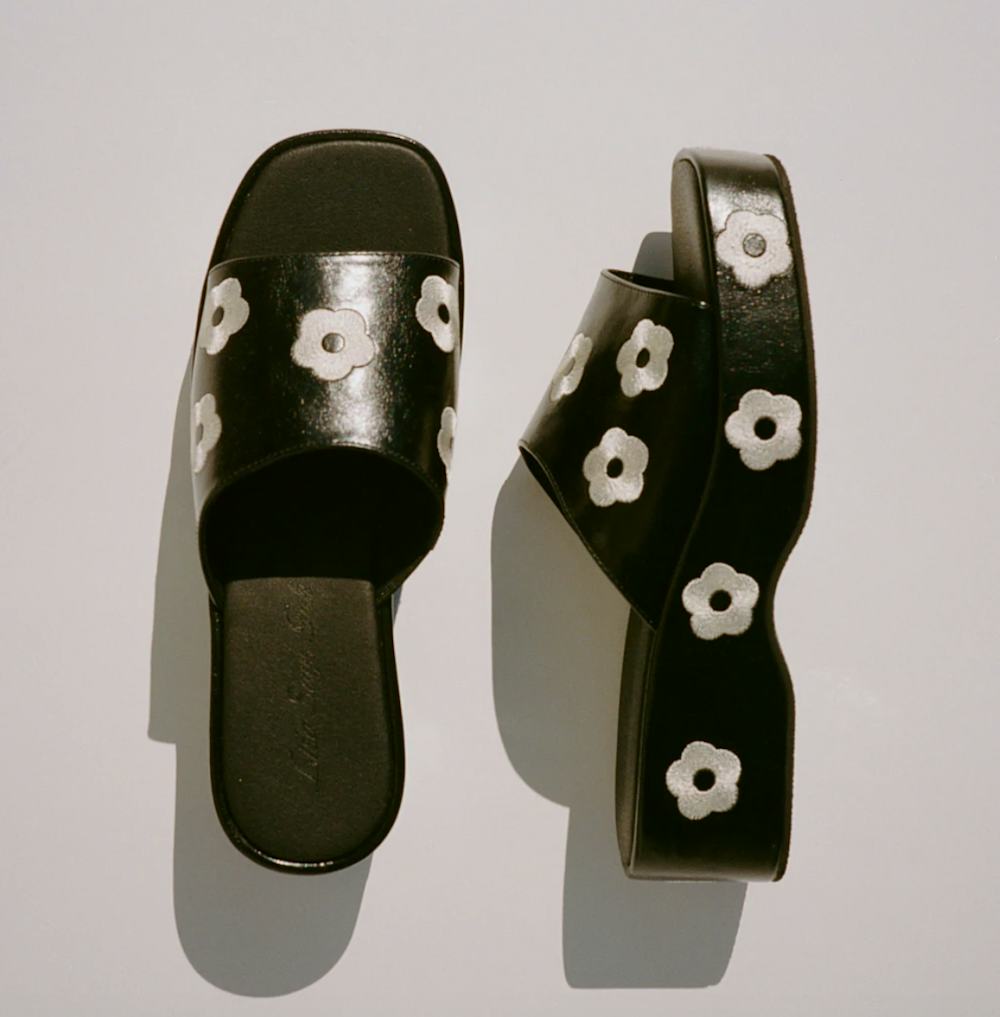 Dakota Flatform, Black/White Daisy