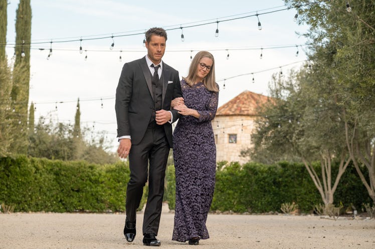 Justin Hartley as Kevin, Mandy Moore as Rebecca in This Is Us