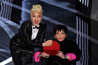 Lady Gaga and Liza Minnelli take the stage at the Oscars.