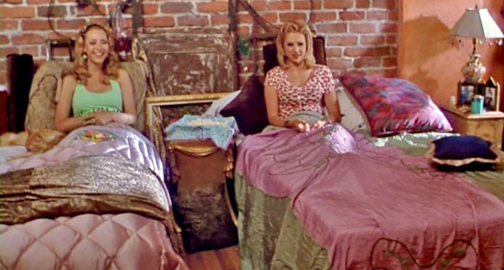 &lsquo;Romy and Michele&rsquo;s High School Reunion&rsquo; (1997). Photo courtesy of Buena Vista Pictures.