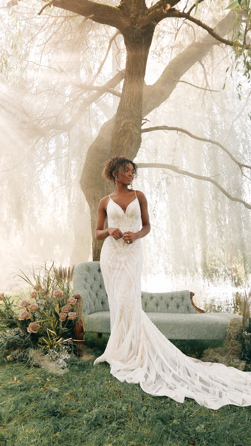 Disney Wedding Dresses Inspired By Princess Tiana Shine Like Fireflies Disney Wedding Dresses Inspired By Princess Tiana Shine Like Fireflies