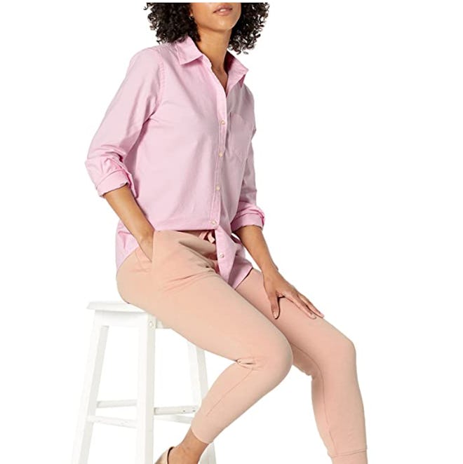 Amazon Essentials Classic Button Down