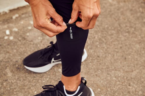 Whoop Leggings can track your heart rate.
