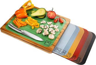 Seville Classics Bamboo Cutting Boards with Colored Mats (7 Pieces)