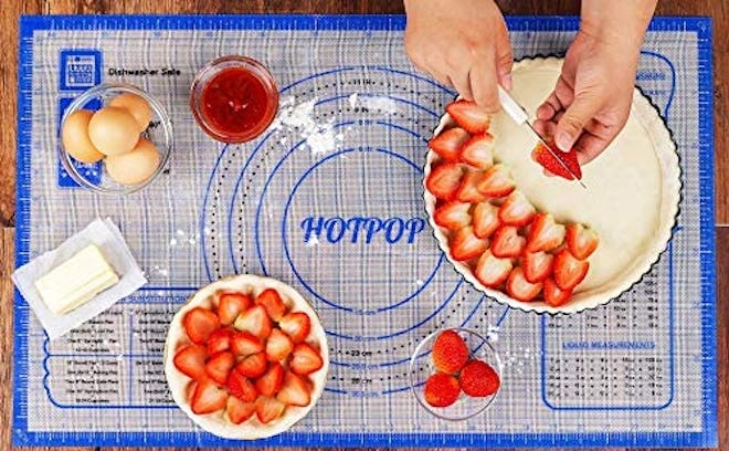 HOTPOP Extra Thick Nonstick Silicone Pastry Mat (26" x 16")