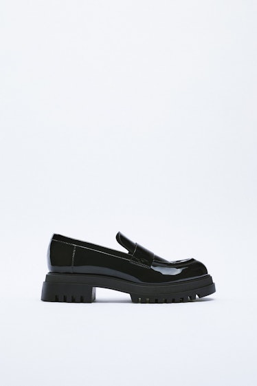 shoes to wear with baggy jeans Zara black patent leather loafers