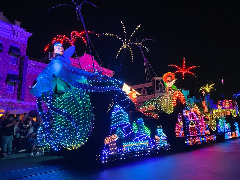 Disneyland's nighttime shows and parades are back for 2022, including a new float.