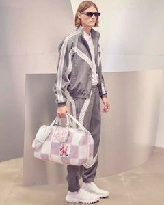 A First Look at Virgil Abloh's Final Louis Vuitton Pre-Fall Collection – WWD