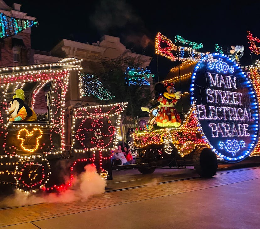 Disneyland's nighttime shows and parades are back for 2022, including the Main Street Electrical Par...