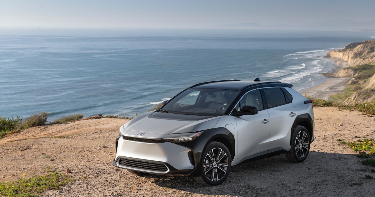 InverseToyota bZ4X evaluate: Worth, vary, specs, inside, and one revolutionary 
featureIt appears frequent knowledge within the EV group that Toyota is by some means late to 
… lower than 0.4 % of Toyota's complete US quantity from 2021..16 hours in the past