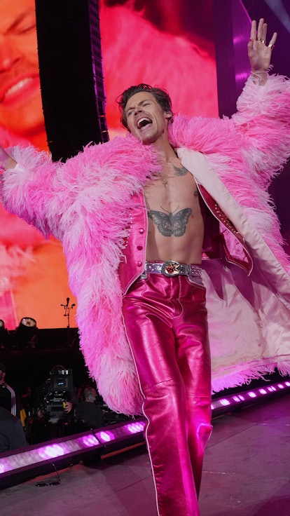 Harry Styles wearing pink onstage at Coachella 2022 weekend two