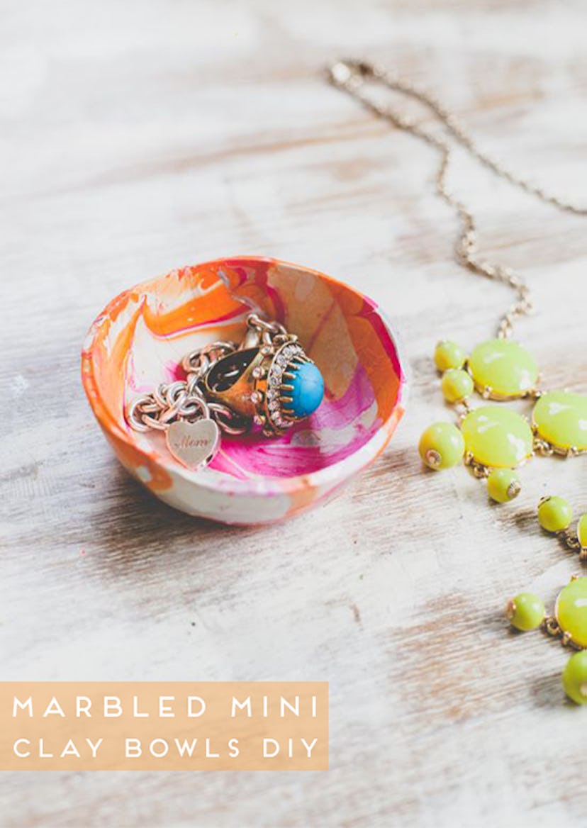 mini marbled bowls, mother's day crafts for kids