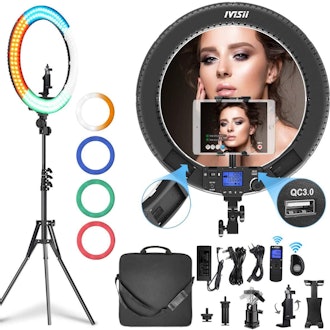 This professional ring light for youtube offers lots of versatility.