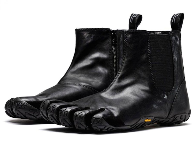 These creepy Suicoke Chelsea boots have toes, if you're into that