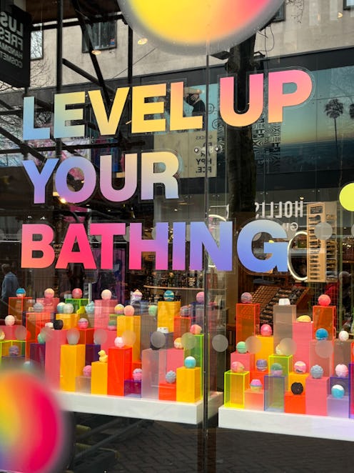 Lush Is Giving Away 10,000 Free Bath Bombs