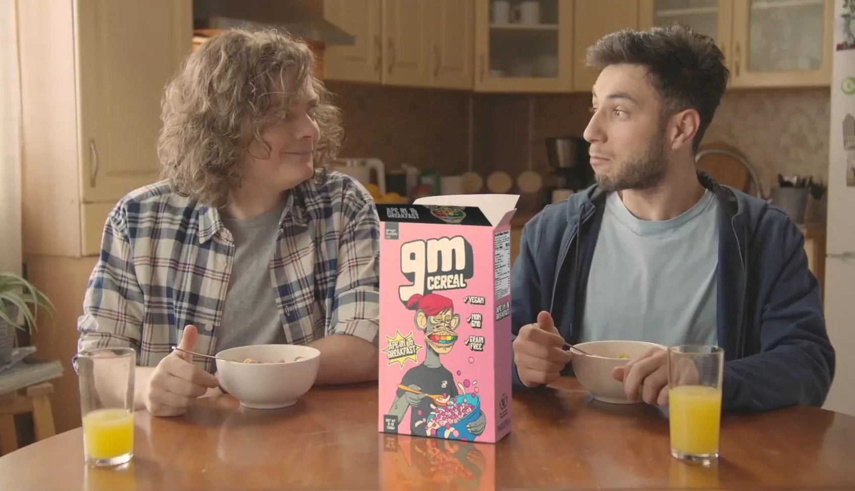 Ahora los monos aburridos se están apoderando de tu rincón de desayuno