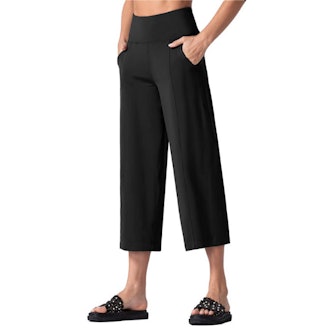 THE GYM PEOPLE Bootleg Yoga Capri Pants