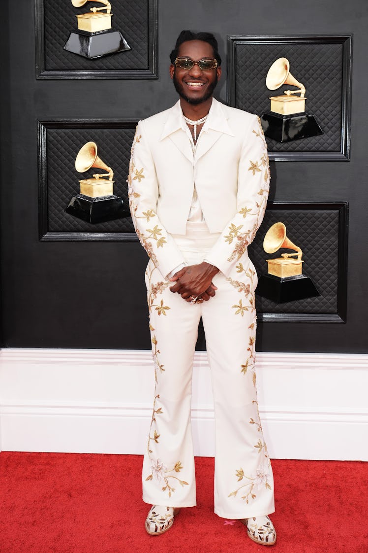 Leon Bridges attends the 64th Annual GRAMMY Awards