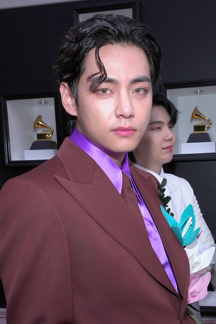BTS' 2022 Grammys style and fashion is a purple dream.