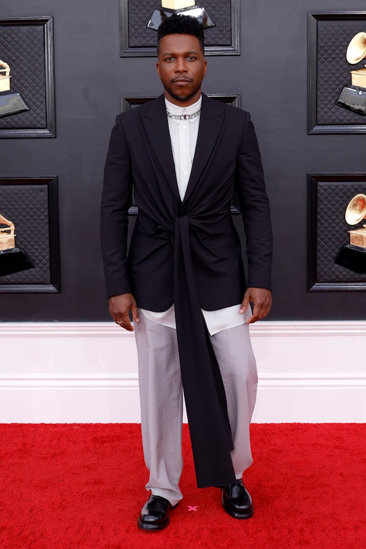 Leslie Odom Jr. attends the 64th Annual GRAMMY Awards