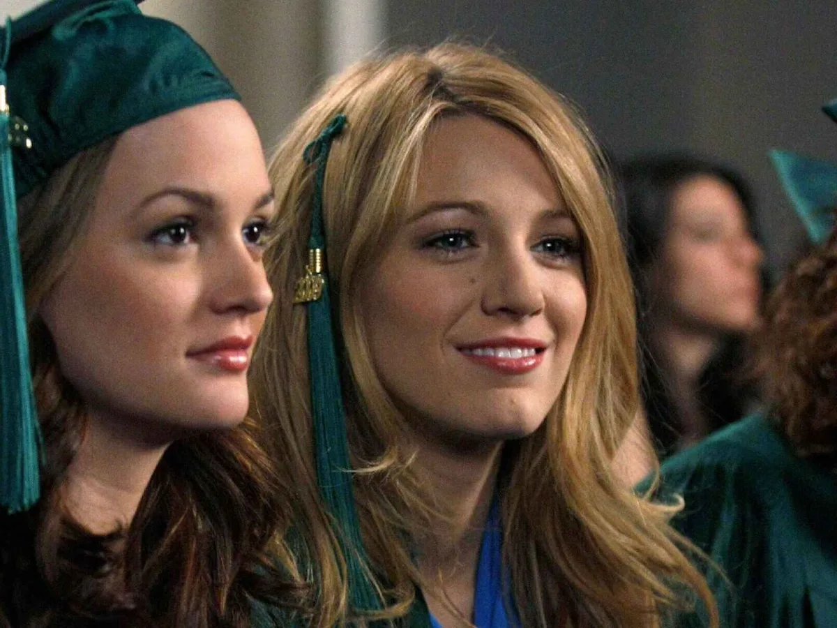serena van der woodsen graduation dress Serena van der woodsen graduation