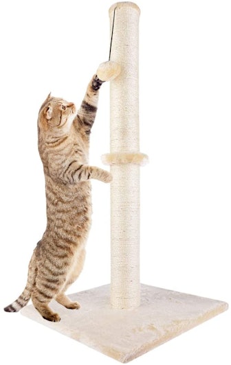 Dimaka Tall Cat Scratching Post
