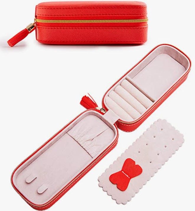 everyday problem solving task SANQIANWAN Small Jewelry Travel Organizer Box