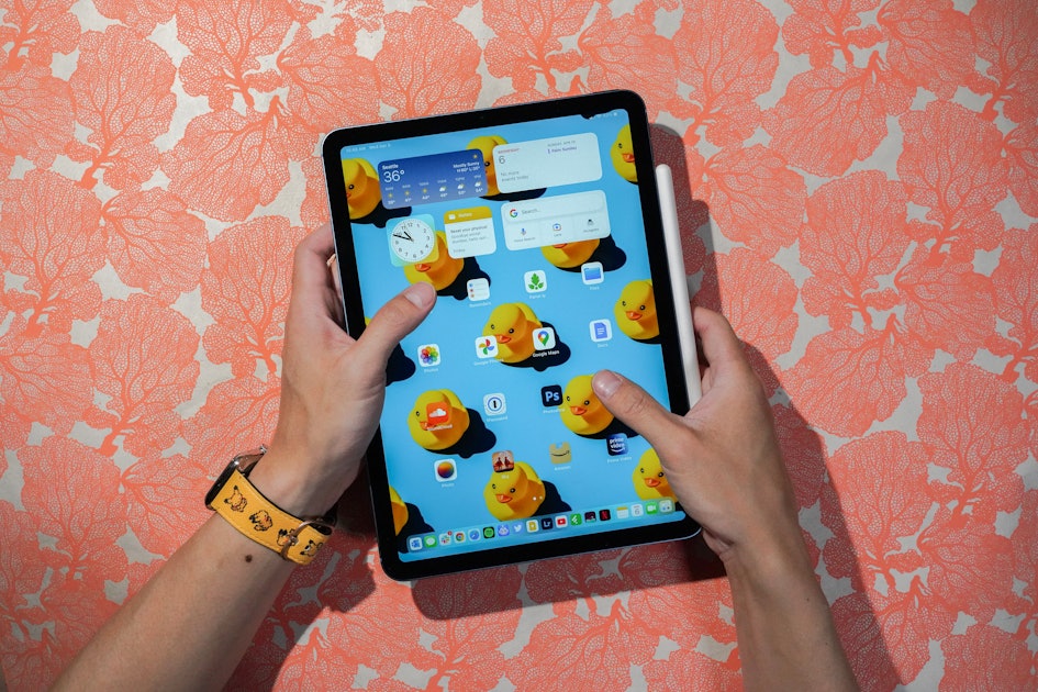 iPad Air M1 Review: Don't Choose Wrong! 